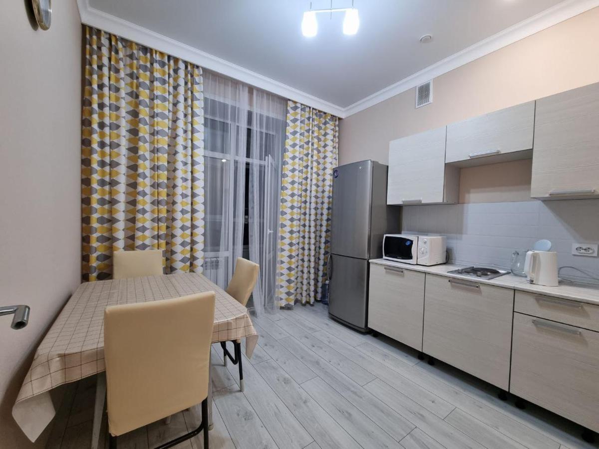 1 Комнатная Рядом C Expo, Mega Silk Way Apartment Astana Exterior foto